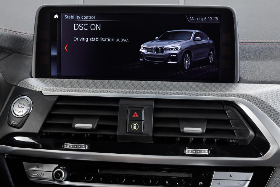 Детали интерьера BMW X4 M40d (G02) 2018 года  (WW) (фото 192 из 213)